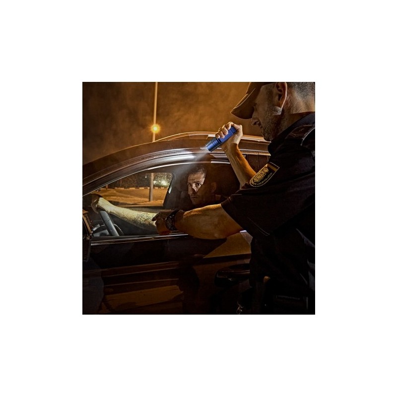   Latarka diodowa Fenix TK35UE V2.0 - 7 - Latarki i zasilanie