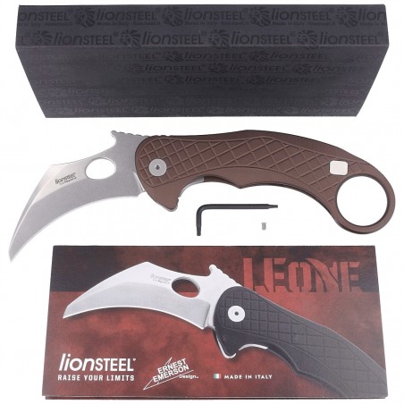 Nóż LionSteel L.E.One Karambit Brown Aluminium, Stone Washed MagnaCut by Emerson Design (LE1 A ES)