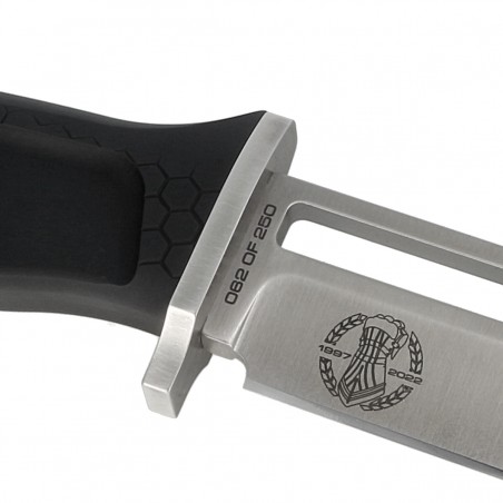 Nóż Extrema Ratio K1 Dobermann XXV Limited Edition 062/250 Black Aluminum, Satin N690 (04.1000.0105/XXV/SE)