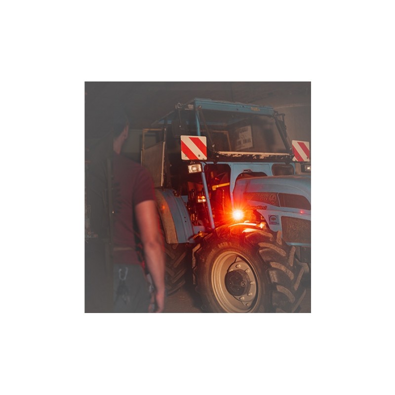   Latarka diodowa Fenix CL28R - 15 - INNE