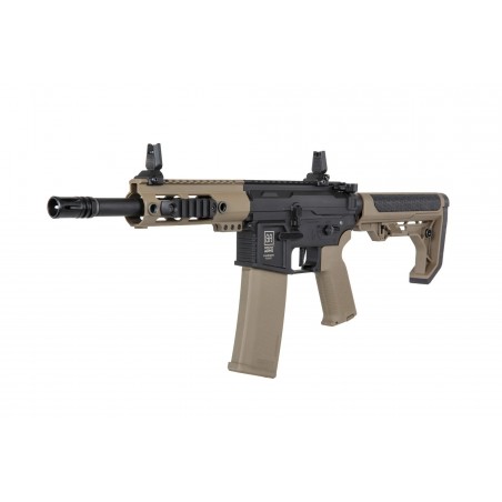 Karabinek ASG Specna Arms SA-F04-RL FLEX™ Light Ops Stock/ New Receiver HAL ETU™ Half-Tan Karabinek ASG Specna Arms SA-F04-RL FLEX™ Light Ops Stock/ New Receiver HAL ETU™ Half-Tan