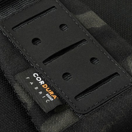 Torba na ramię M-Tac Cross Bag Slim Elite Hex Multicam Black/Black (10210208) Torba na ramię M-Tac Cross Bag Slim Elite Hex Multicam Black/Black (10210208)