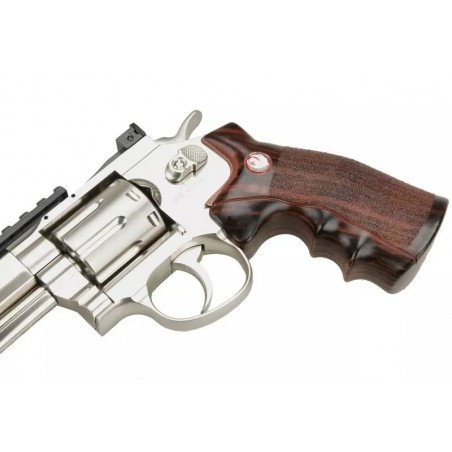 Replika rewolweru RUGER Superhawk 8