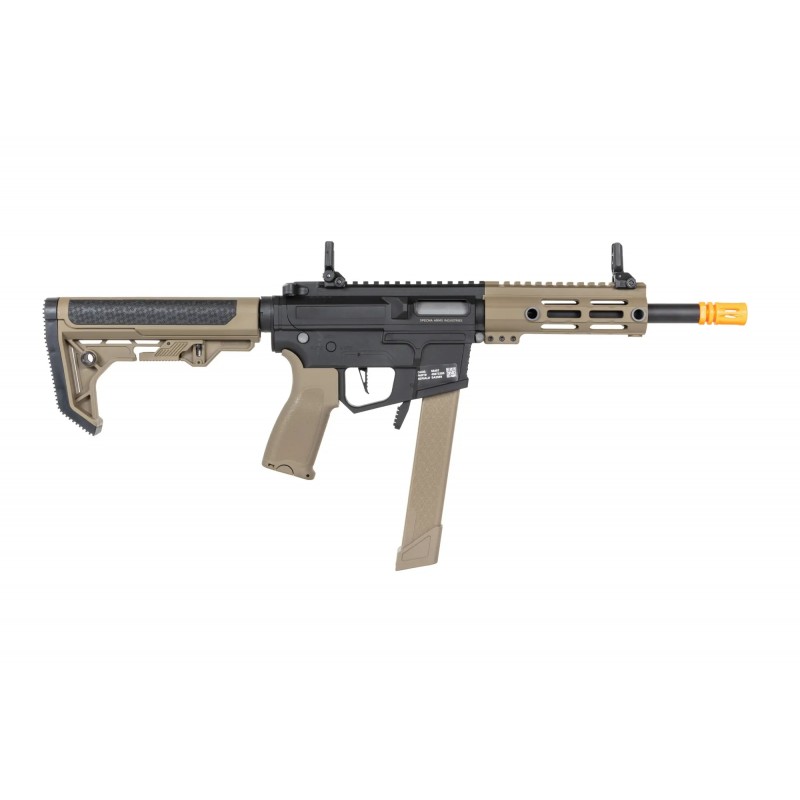 Pistolet maszynowy ASG Specna Arms SA-FX01 FLEX™ HAL ETU Half-Tan z pomarańczowym urządzeniem wylotowym