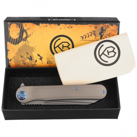 Nóż składany Kubey KB Knives Dandy Grey Titanium, Sandblasted CPM S90V by Maksym Tkachuk (KB247J) Nóż składany Kubey KB Knives Dandy Grey Titanium, Sandblasted CPM S90V by Maksym Tkachuk (KB247J)