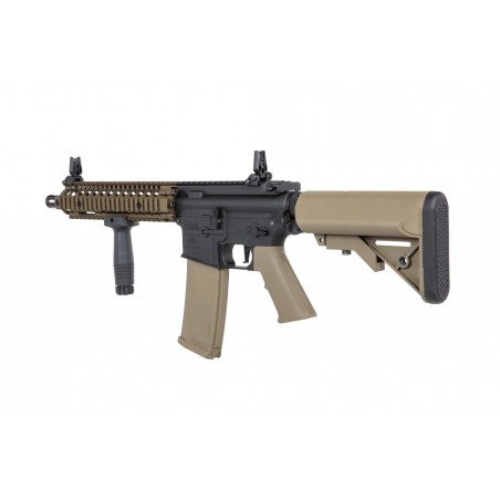 Karabinek ASG Specna Arms Daniel Defense® MK18 SA-P19 Prime™ Aster II ETU z silnikiem bezszczotkowym Chaos Bronze Karabinek ASG Specna Arms Daniel Defense® MK18 SA-P19 Prime™ Aster II ETU z silnikiem bezszczotkowym Chaos Bronze