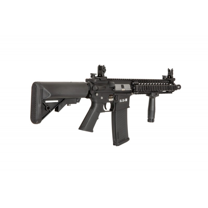 Replika karabinka Specna Arms Daniel Defense® MK18 SA-E19 EDGE™ HAL2 ™ Czarna