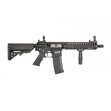 Replika karabinka Specna Arms Daniel Defense® MK18 SA-E19 EDGE™ HAL2 ™ Czarna