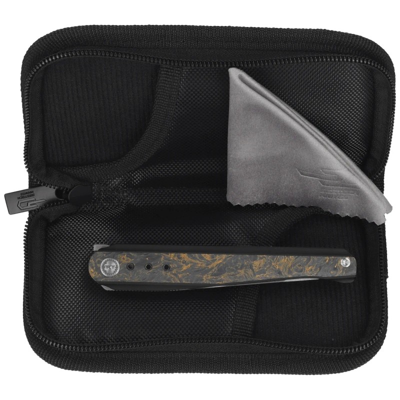 Nóż składany Bestech Spear Phisher Black Titanium/Dark Matter Gold Fat Carbon, Hand Rubbed Satin M390 by Todd Knife and Tool (BT